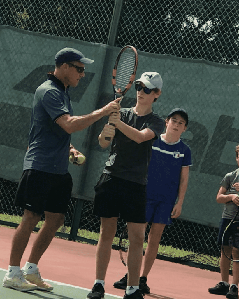 Teen tennis from 11 to 17 years old - pure sport - singapor